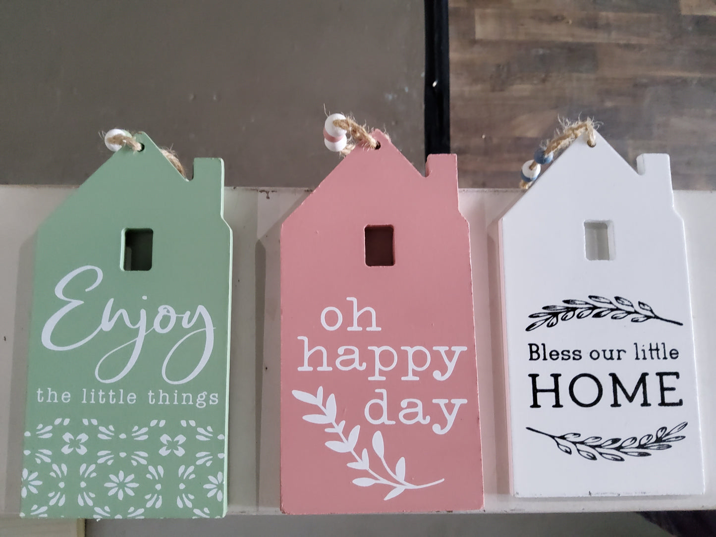 Assorted mini home decor