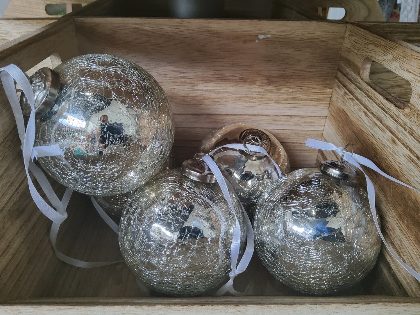 Cracked Glass Christmas Ornament