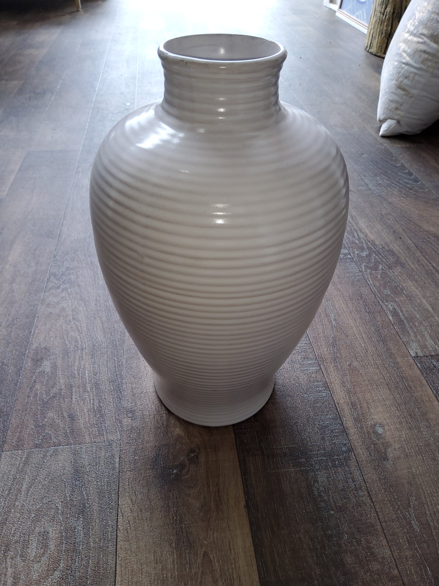 White/Cream Vases