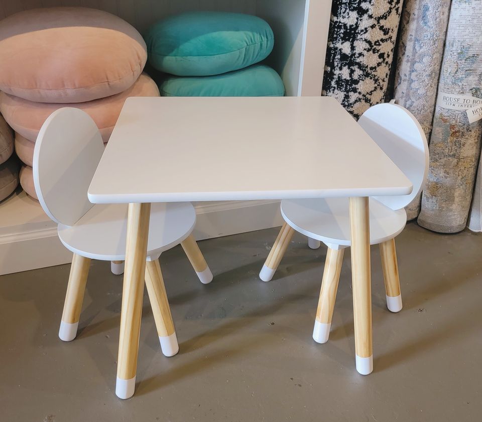 Modern Kids Table and Chair set